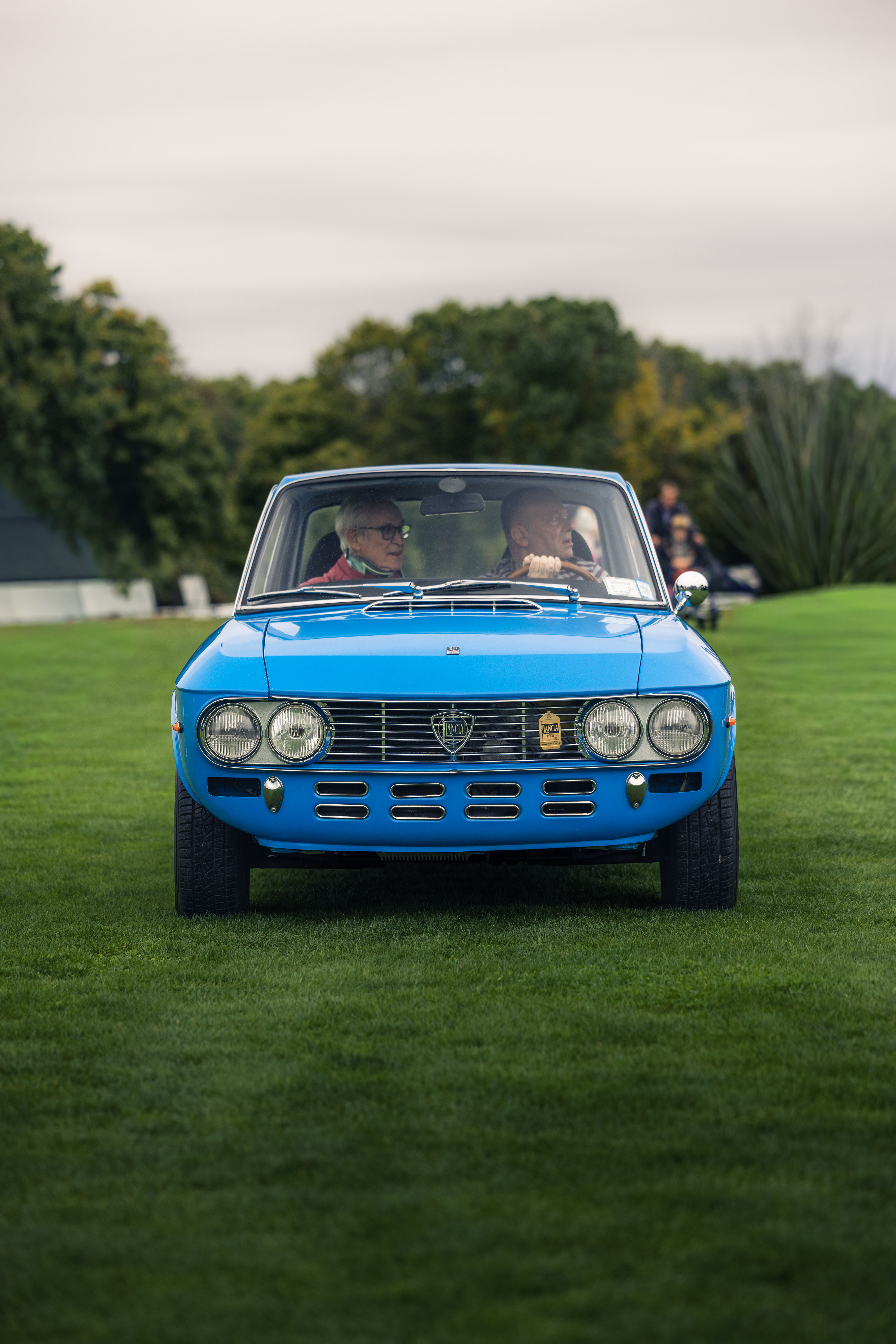 Automobiles photo 10